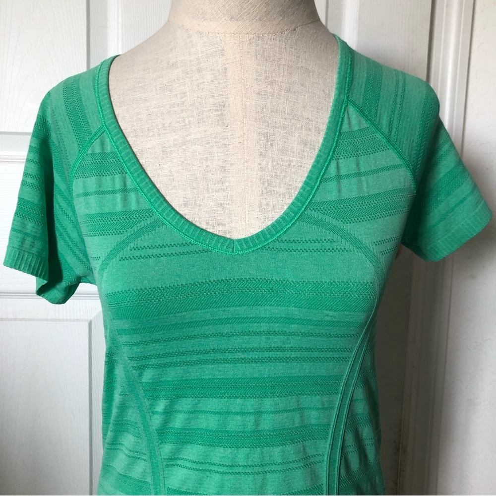 Lululemon Swiftly Tech Fitted Tee - image 2